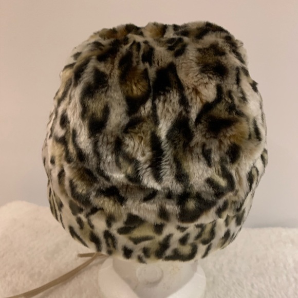 H&M Toddler Leopard Print Hat - Picture 5 of 7